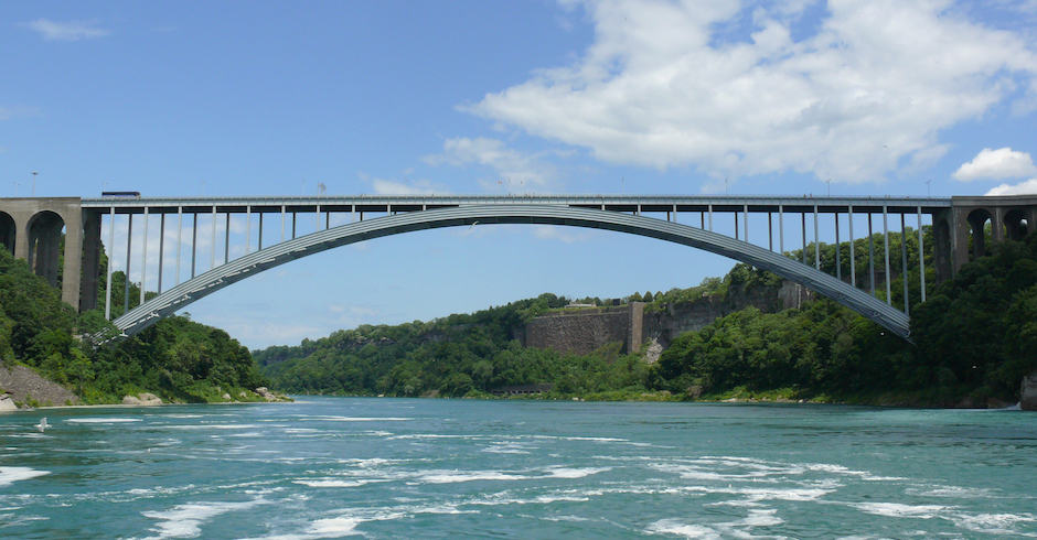 rainbow bridge niagara